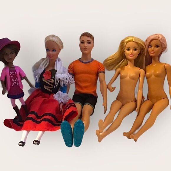 Mixed Lot of 5 Dolls – Barbie, Ken & Friends Variety Set - Picture 8 of 8